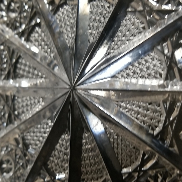 Czech Queen Lace Cut Crystal 6.25" x 1" Plate - Picture 3 of 8